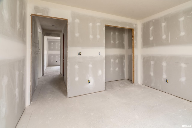 109 Brase St, Marion, IL 62959 - view of unfurnished room