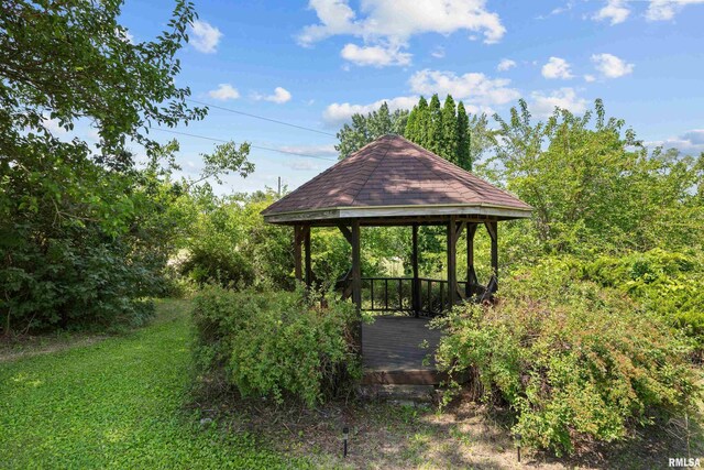 3796 160th St, Bryant, IA 52727 - view of property's community featuring a gazebo