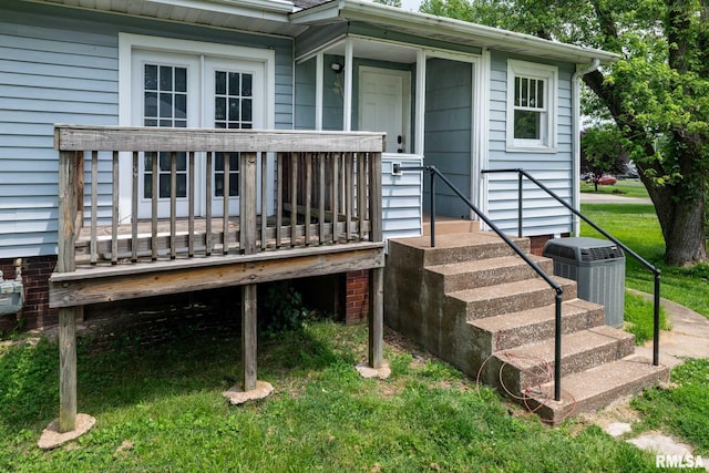 614 S Calumet St, Marion, IL 62959 - view of wooden terrace