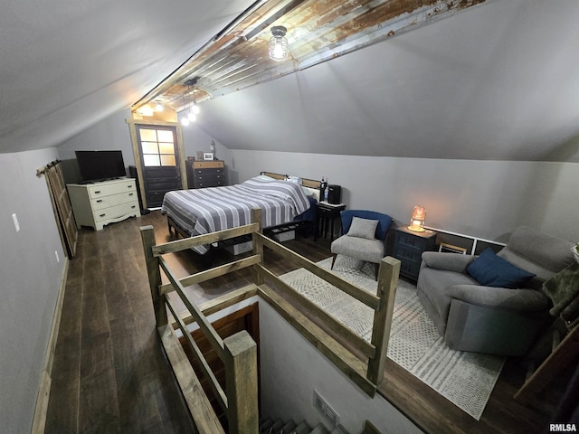 610 NW 6th St, Aledo, IL 61231 - bedroom with wood finished floors and lofted ceiling