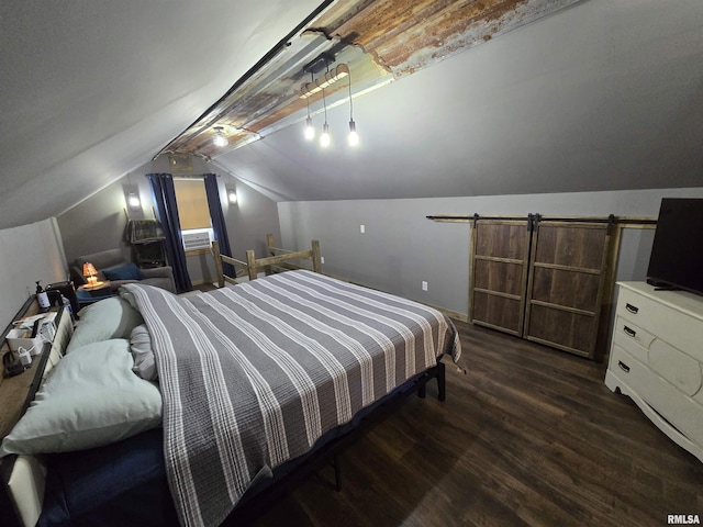 610 NW 6th St, Aledo, IL 61231 - bedroom with dark wood-style flooring and lofted ceiling