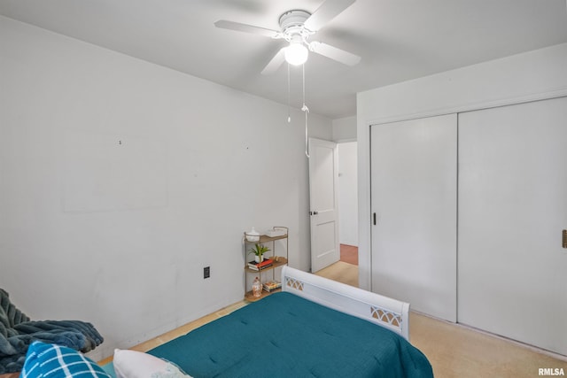 3626 15th Avenue Ct, Moline, IL 61265 - bedroom featuring a closet and a ceiling fan
