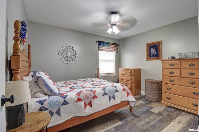101 Prairie View Ct, Clinton, IA 52732 - bedroom featuring wood finished floors and ceiling fan