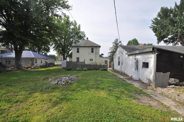 312 3rd St, Buffalo, IA 52728 - photo 13