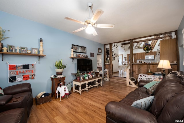 204 Bracey St, Marion, IL 62959 - living room with light wood finished floors and a ceiling fan