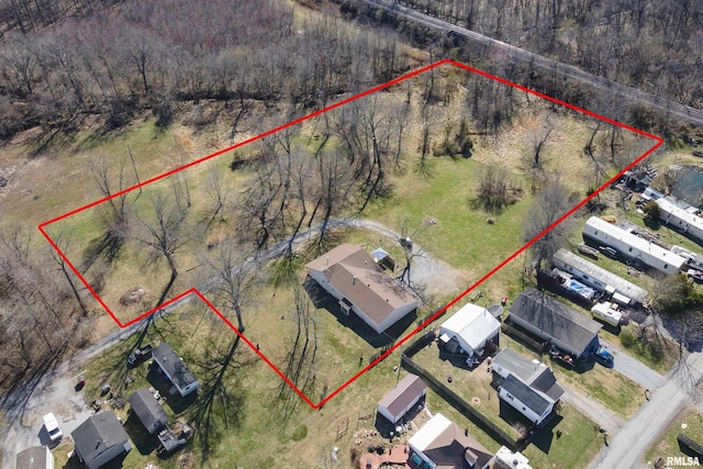 204 Bracey St, Marion, IL 62959 - aerial view of property's location featuring property parcel outlined and a forest