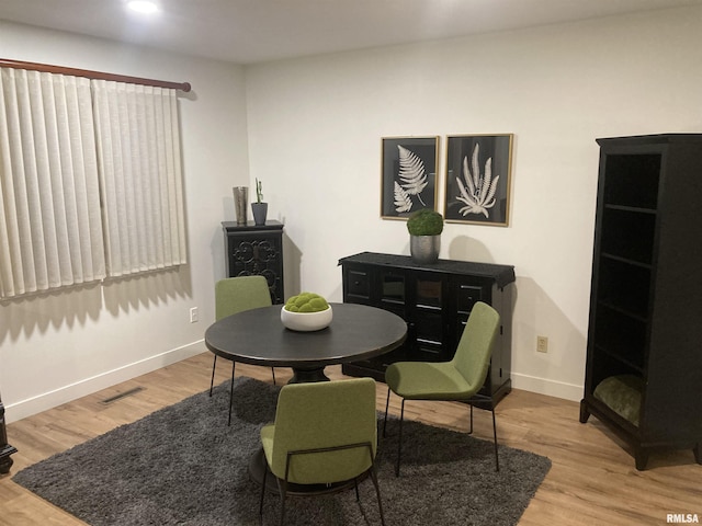 1862 53rd St, Moline, IL 61265 - dining space featuring wood finished floors and recessed lighting