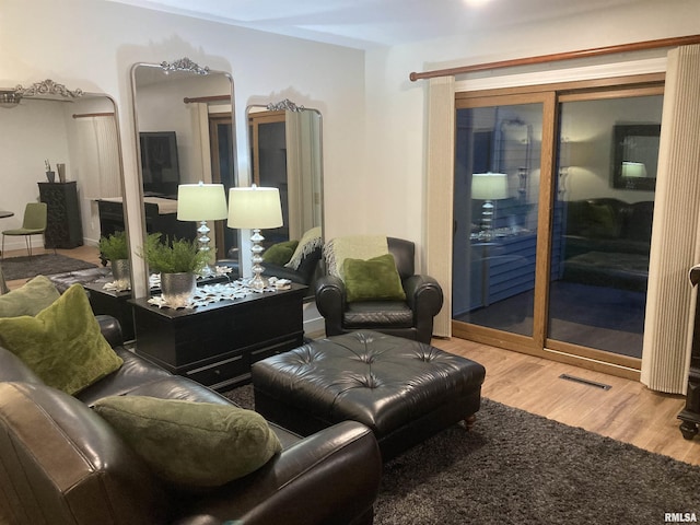 1862 53rd St, Moline, IL 61265 - living area with wood finished floors