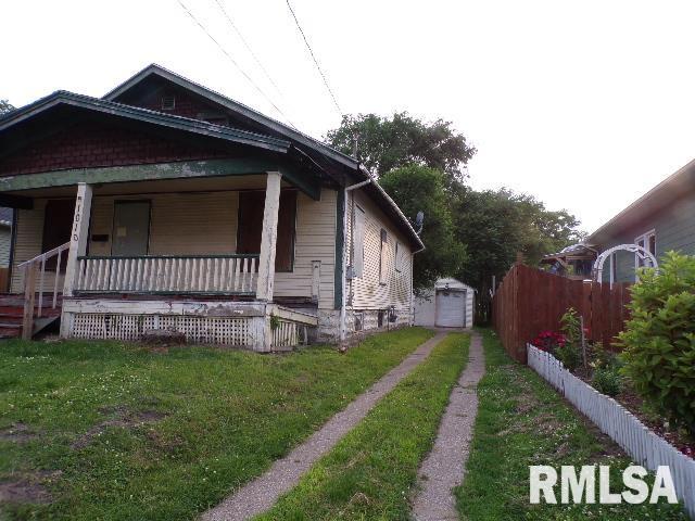 1010 S Ohio Ave, Davenport, IA 52802 - photo 16