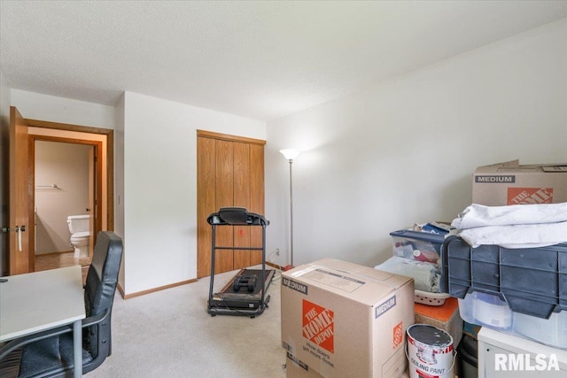 4725 Kynnelworth Dr Unit 8, Bettendorf, IA 52722 - office with carpet