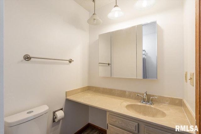 4725 Kynnelworth Dr Unit 8, Bettendorf, IA 52722 - half bath with vanity and toilet
