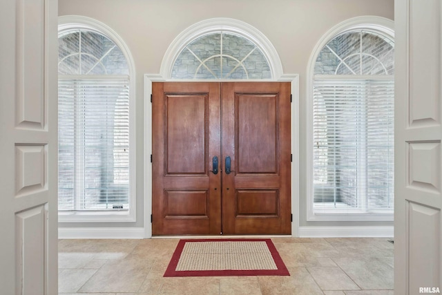 11 Sandstone Ct, Le Claire, IA 52753 - foyer entrance featuring baseboards