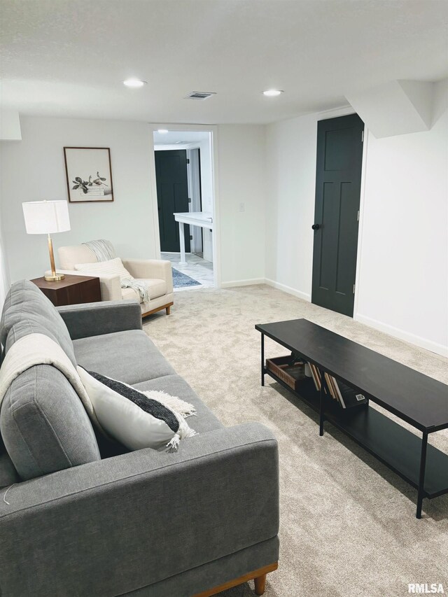 323 N Vail St, Geneseo, IL 61254 - living room featuring carpet flooring and recessed lighting
