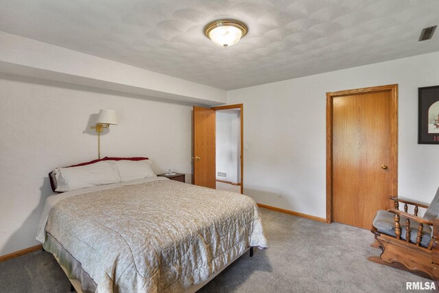 1010 Meadows Cir, Bettendorf, IA 52722 - bedroom with carpet and baseboards