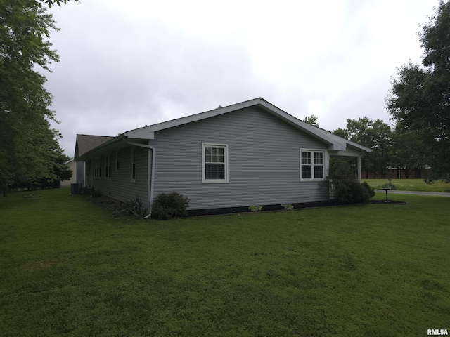 1401 Glopen Rd, Carbondale, IL 62901 - view of property exterior featuring a lawn and a cooling unit
