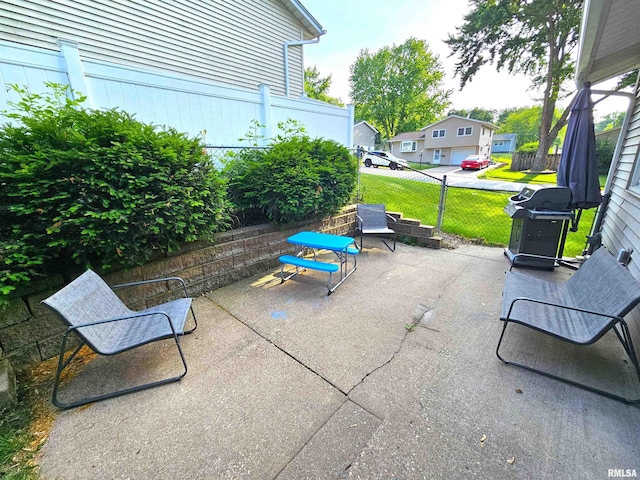 315 Colony Dr, Davenport, IA 52806 - view of patio / terrace featuring grilling area