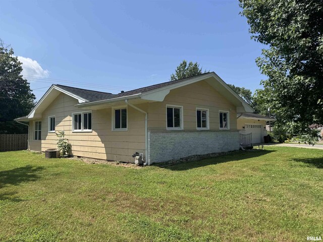 301 Lakeshore Dr, Carterville, IL 62918 - photo 8