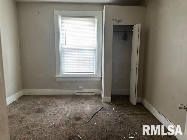 1919 Sturdevant St, Davenport, IA 52804 - unfurnished bedroom with baseboards