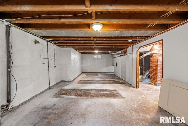 516 19th Ave, Rock Island, IL 61201 - view of unfinished below grade area
