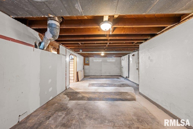 516 19th Ave, Rock Island, IL 61201 - basement with electric panel