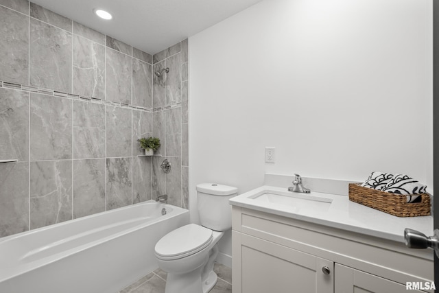 813 Williams Way, Carbon Cliff, IL 61239 - full bath with vanity, washtub / shower combination, and recessed lighting