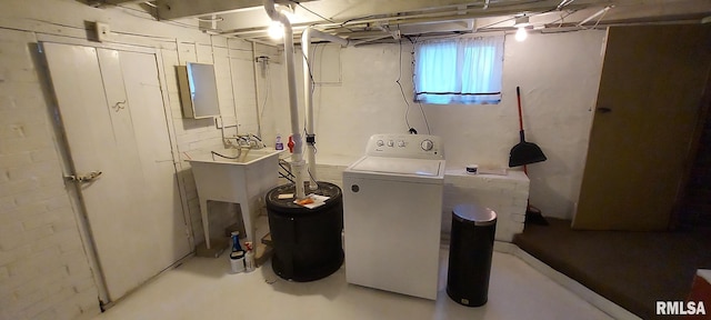 304 2nd St, Matherville, IL 61263 - laundry area featuring washer / clothes dryer and electric panel