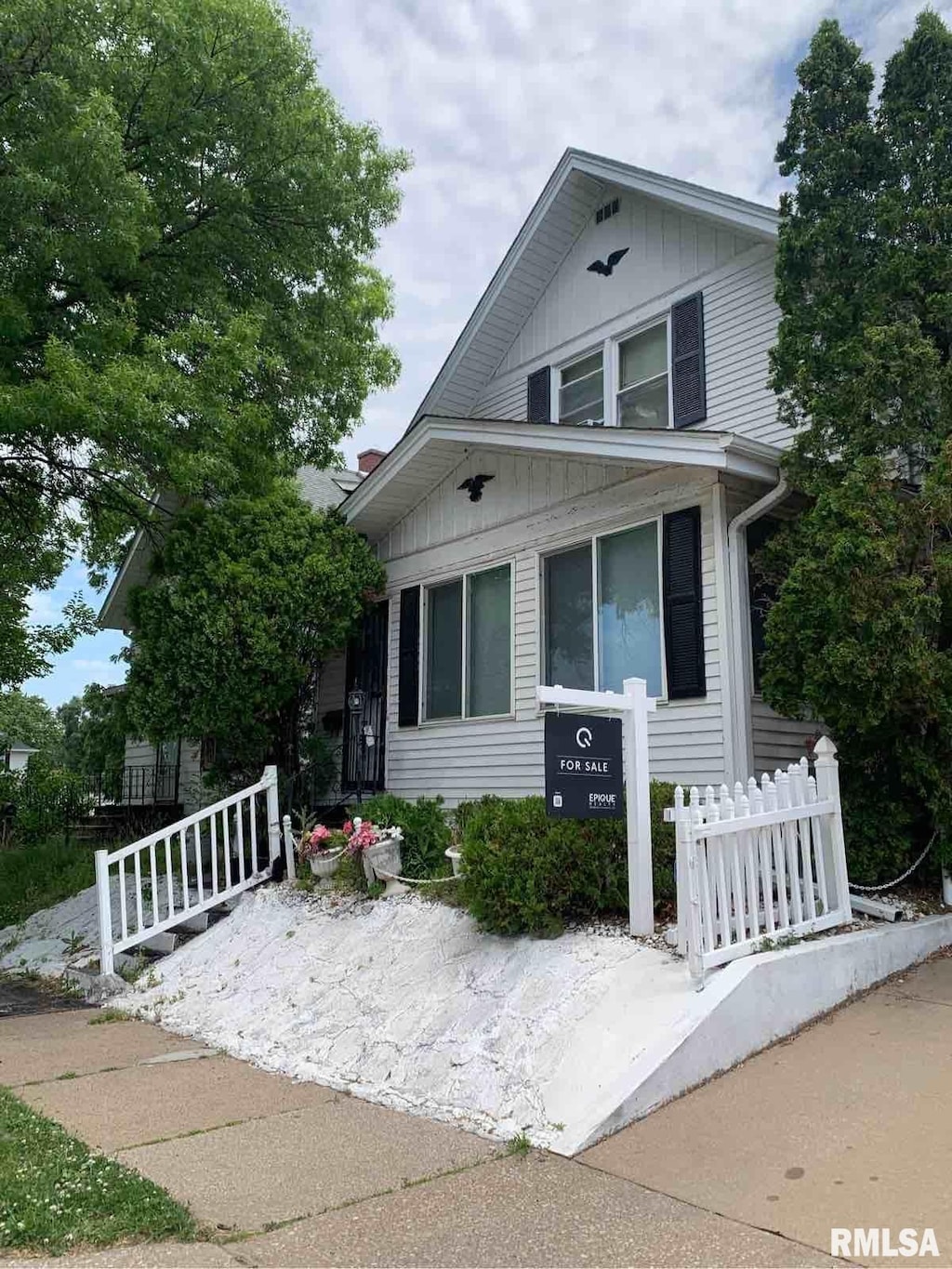 1419 9th St, Rock Island, IL 61201 - view of front of property