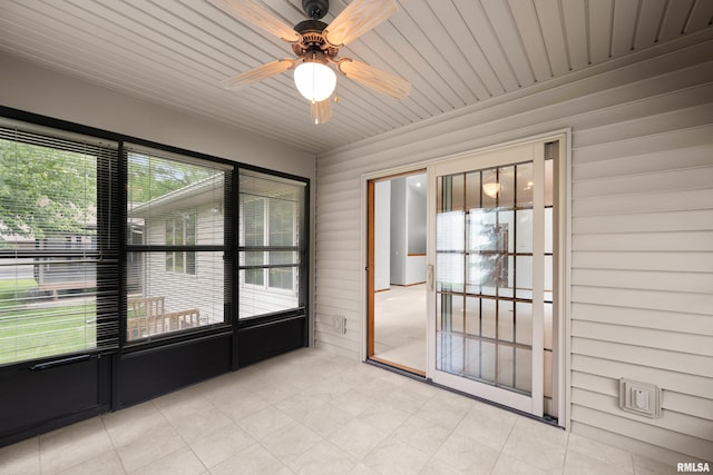 10 Briarwood Ln Unit 10, Rock Island, IL 61201 - view of unfurnished sunroom