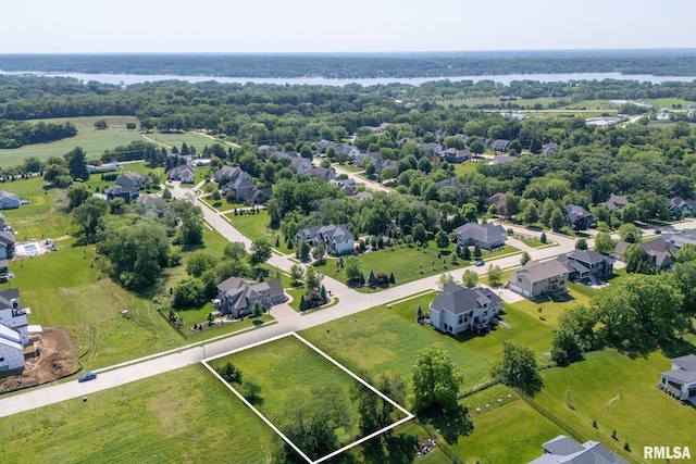 5088 Woody Creek Ln, Bettendorf, IA 52722