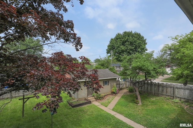 3503 36th St, Moline, IL 61265 - view of yard