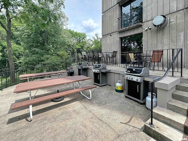 1800 7th St Unit 6D, East Moline, IL 61244 - view of patio / terrace featuring area for grilling