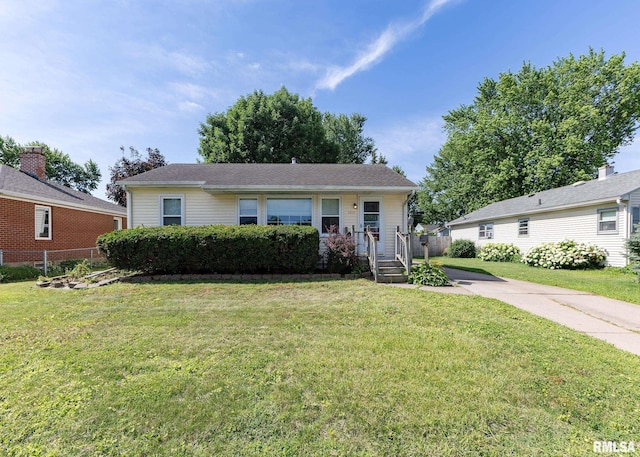 1035 14th Ave S, Clinton, IA 52732 - view of front of home
