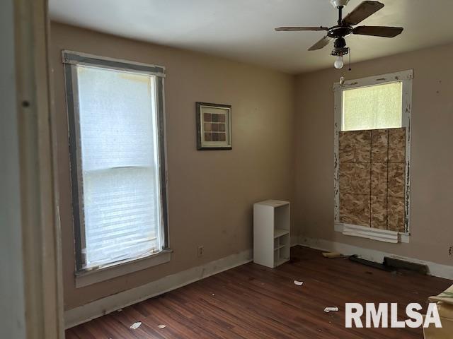 423 9th Ave S, Clinton, IA 52732 - photo 6