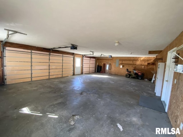 1501 Erinberry St, Marion, IL 62959 - garage with a garage door opener