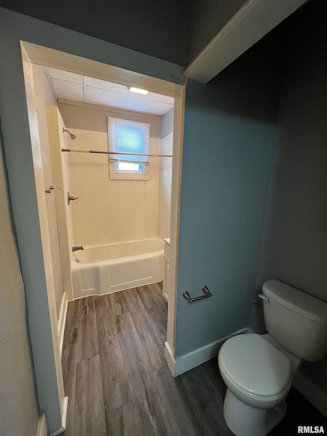 201 N 20th St, East Moline, IL 61244 - full bathroom featuring wood finished floors and shower / bathtub combination
