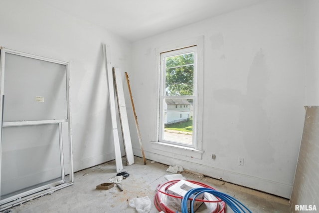 1614 W 3rd St, Davenport, IA 52802 - view of unfurnished bedroom