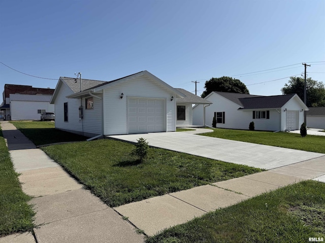 301 Church Ave, Lost Nation, IA 52254 - photo 3
