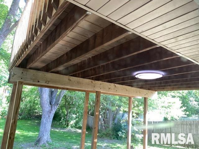 2616 W 56th St, Davenport, IA 52806 - surrounding community
