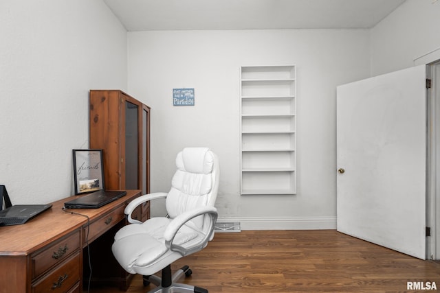 406 234th St, Aledo, IL 61231 - office space featuring wood finished floors and baseboards