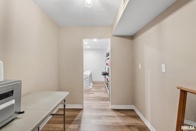 17 Wildwood Trl, Bettendorf, IA 52722 - hall with wood finished floors and recessed lighting