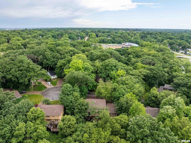 17 Wildwood Trl, Bettendorf, IA 52722 - aerial view of a heavily wooded area