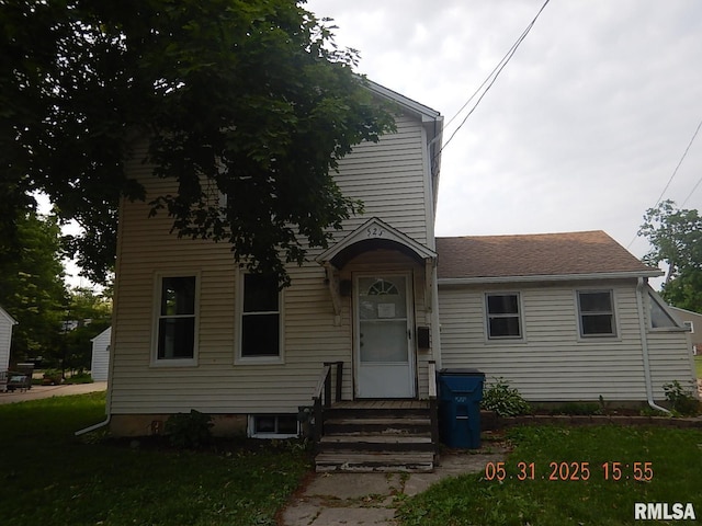 525 E Marion St, Princeton, IL 61356 - photo 1
