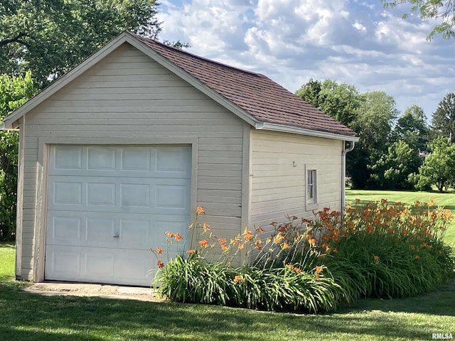 420 E Garfield St, Kewanee, IL 61443 - view of detached garage