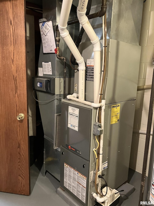 420 E Garfield St, Kewanee, IL 61443 - view of utilities