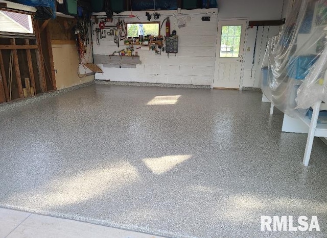 420 E Garfield St, Kewanee, IL 61443 - view of garage