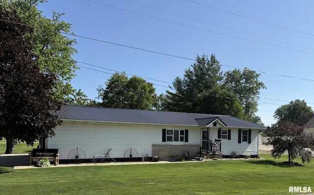 804 SE 1st St, Galva, IL 61434 - photo 2