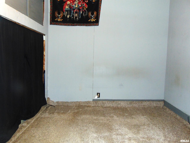 1306 Newton Ave, Johnston City, IL 62959 - view of carpeted spare room