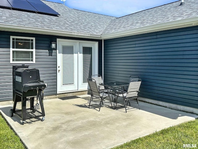 1612 N Garfield St, Marion, IL 62959 - view of patio / terrace with outdoor dining area and area for grilling