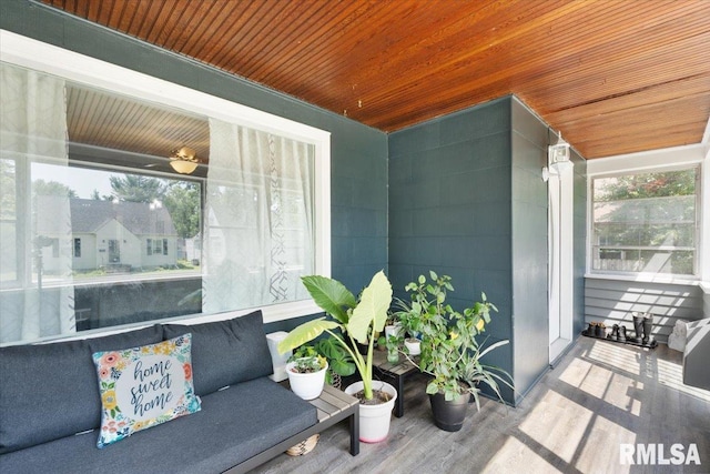 2506 N Howell St, Davenport, IA 52804 - view of sunroom / solarium