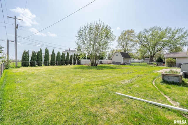 209 Hilltop St, Colona, IL 61241 - view of yard